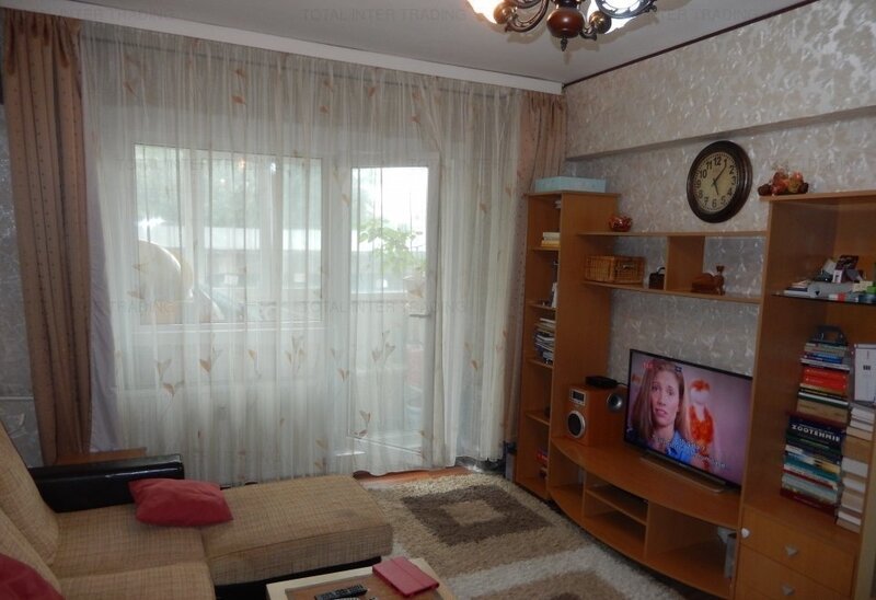 Berceni, Profi, Emil Racovita, et. 5/10, cu 2 lifturi, liber, 52 mp